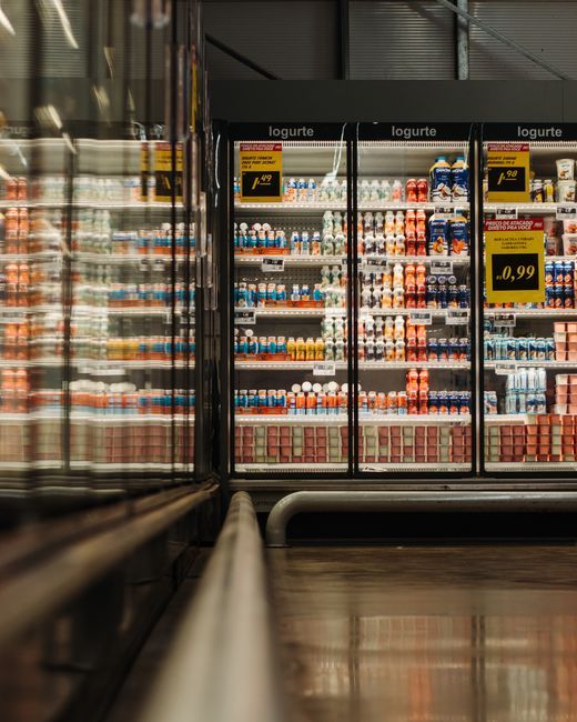 Além do Preço: As Marcas de Geladeira Barata que Realmente Valem a Pena em Durabilidade e Suporte